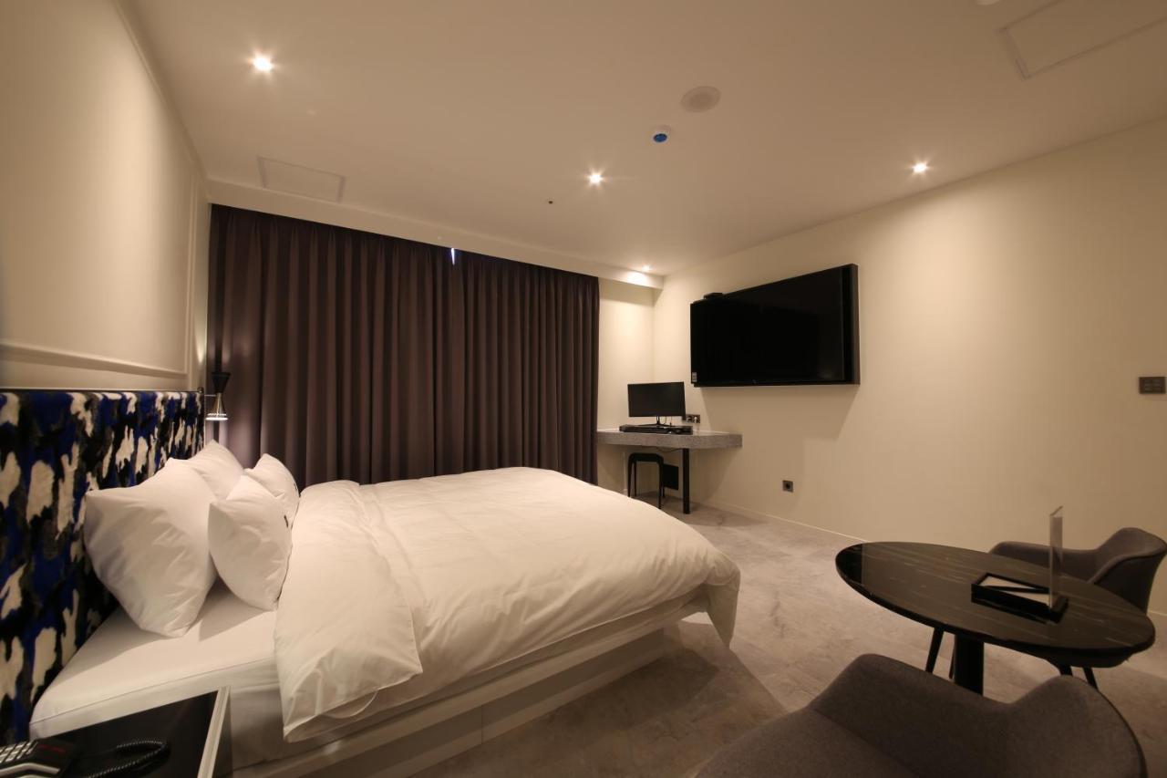 Zam101 Hotel Gimhae Екстериор снимка