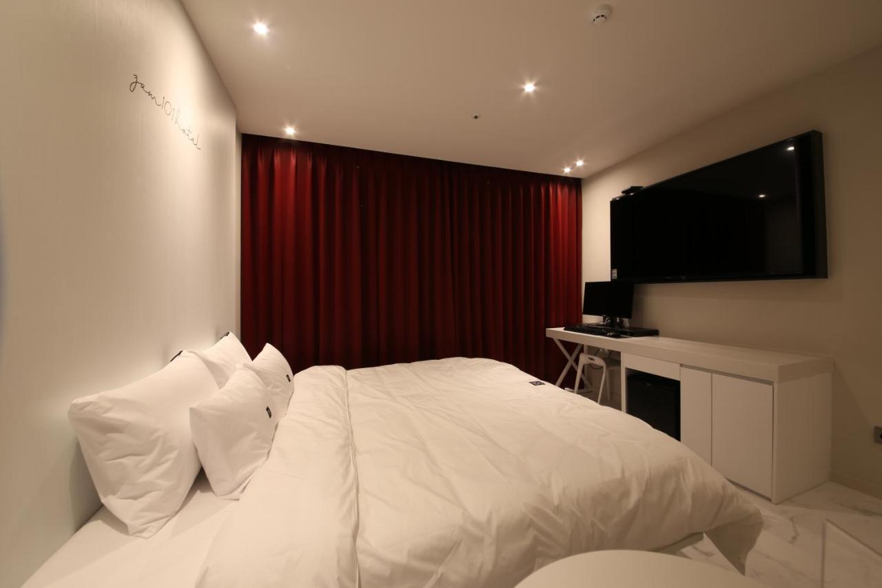 Zam101 Hotel Gimhae Екстериор снимка